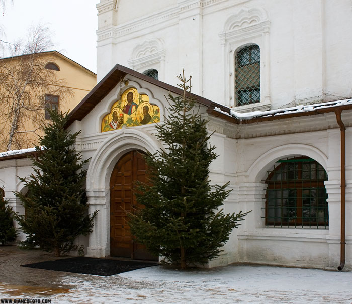 Сретенский монастырь