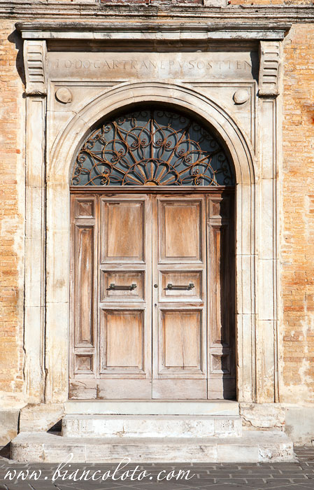 Монтефалько (Montefalco)