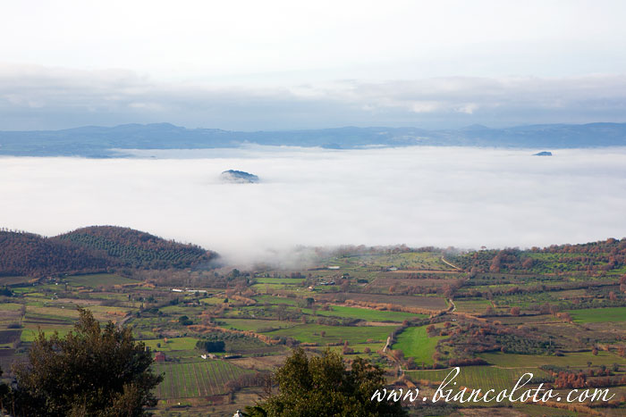 Панорама от крепости. Монтефьясконе