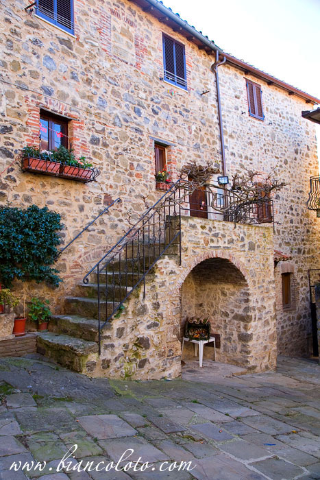 Монтемерано