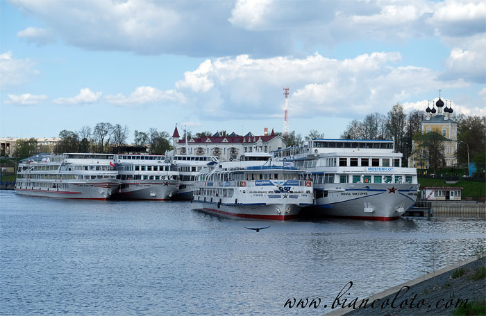 Речные круизы