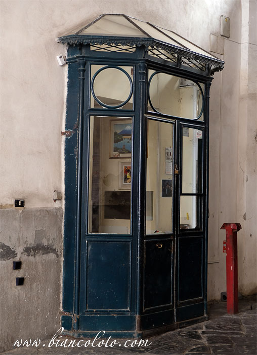 палаццо Серра ди Кассано