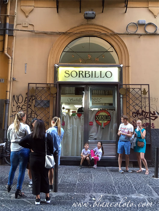 пиццерия Sorbillo