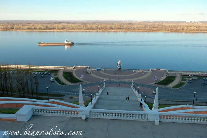 Чкаловская лестница