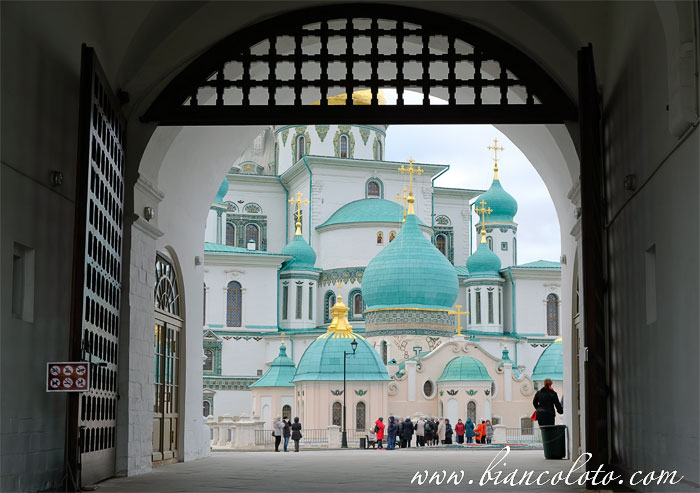 Воскресенский Ново-Иерусалимский монастырь