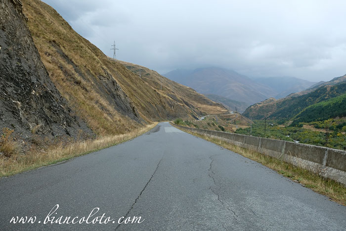 Мамисонское ущелье. Северная Осетия 