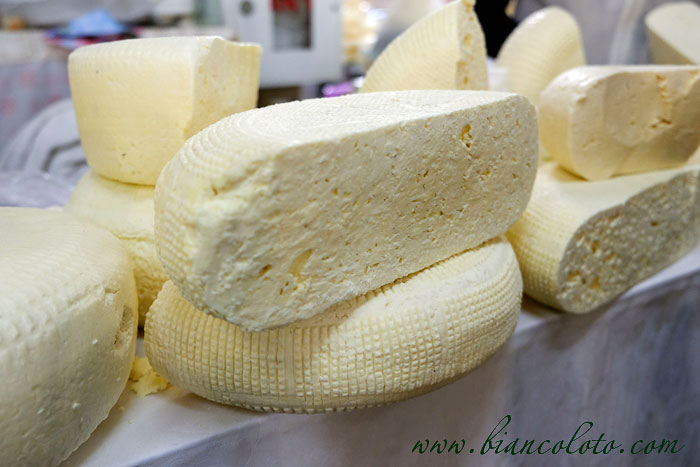 Осетинский сыр 