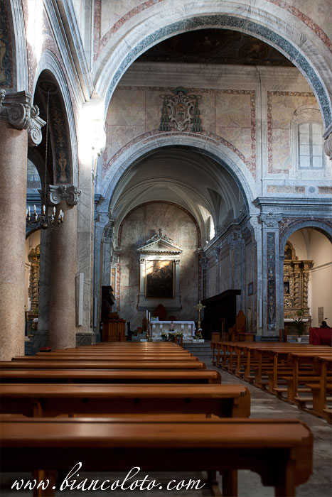 Кафедральный собор Остуни