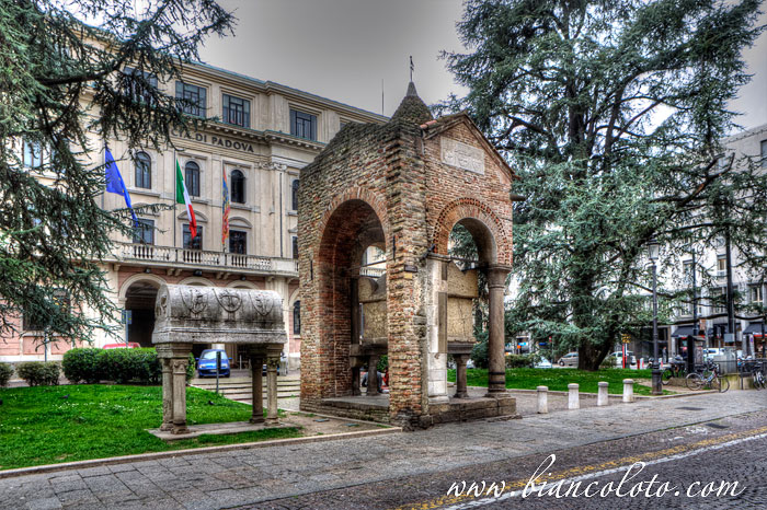 Монумент Антенора. Падуя