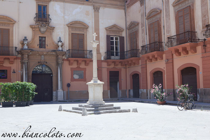 палаццо Вальгуарнера Ганжи. Палермо