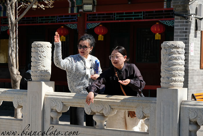 Мост Приюта Ветра. Храм Белых облаков (Бай Юнь Гуань)
