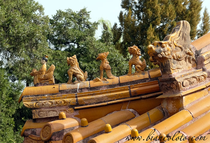 Императорский парк Бэйхай