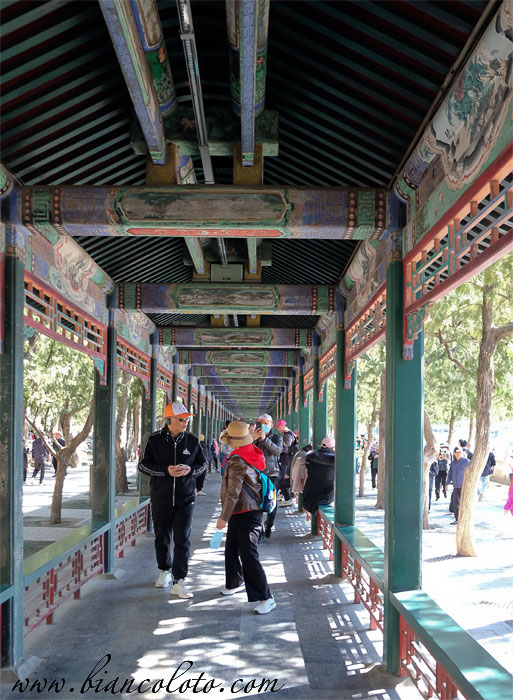 Длинная галерея. Летний императорский дворец Ихэюань 