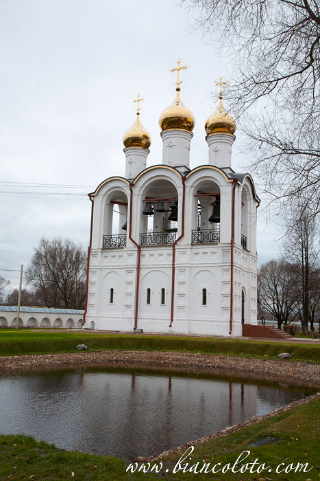 Никольский монастырь