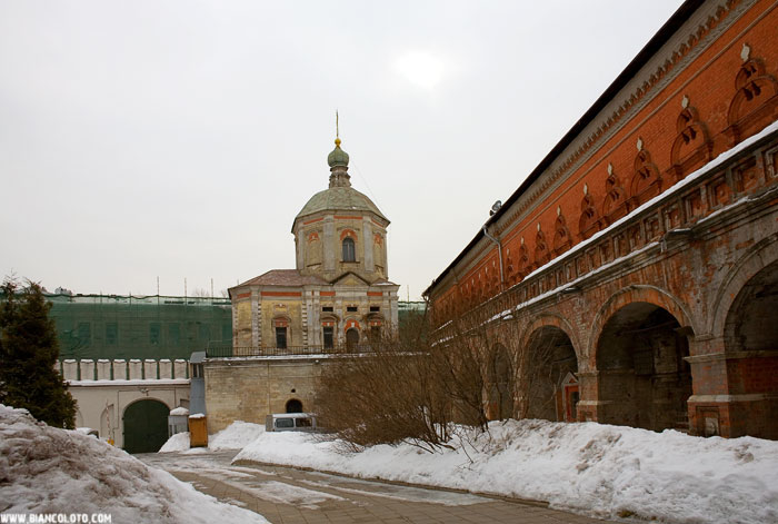Высокопетровский мужской монастырь