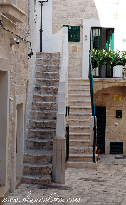 Полиньяно-а-Маре (Polignano a Mare)