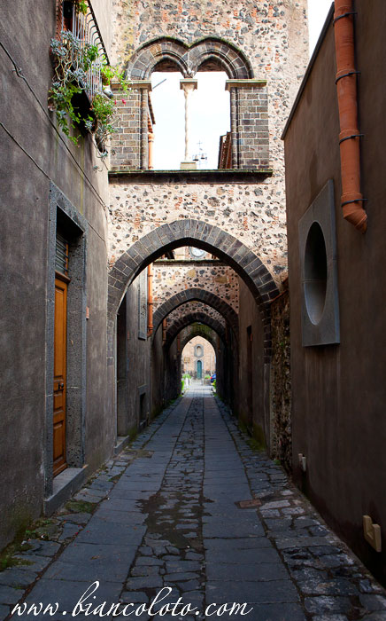 Улица Арок. Рандаццо