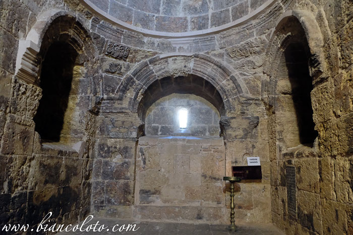 Шафрановый монастырь (Дейрулзафаран) 