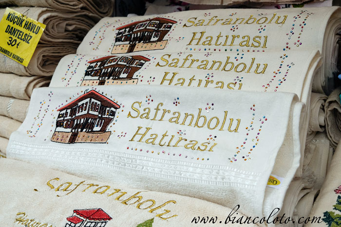 Полотенце из Сафраболу