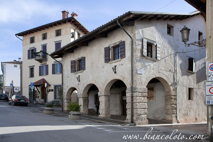 Сан-Даниеле-дель-Фриули (San Daniele del Friuli)