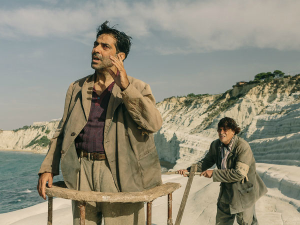 Кадр из фильма «В битве за любовь»  