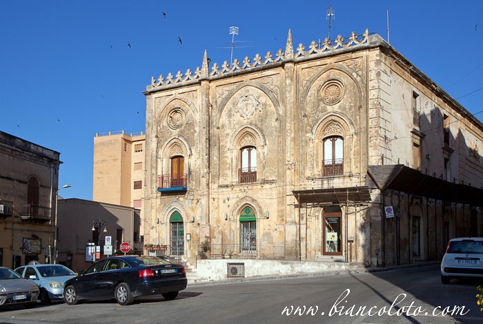 Палаццо Джакомо. Шакка (Sciacca)