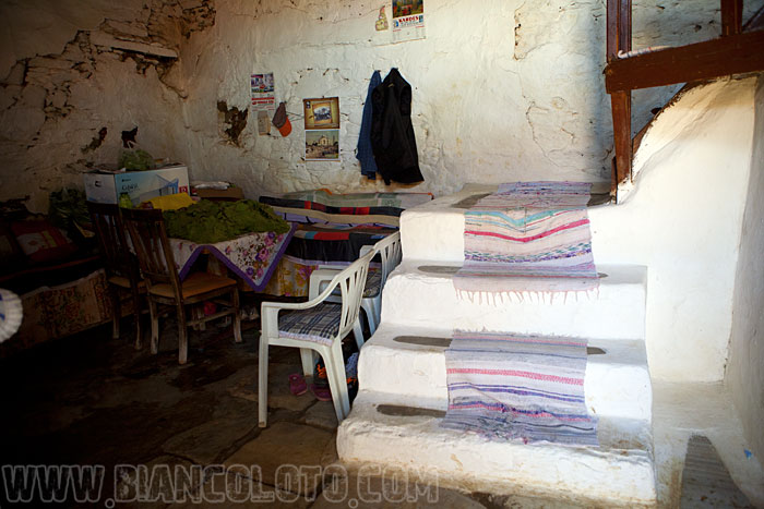 Внутри жилого дома. Шириндже. Турция.