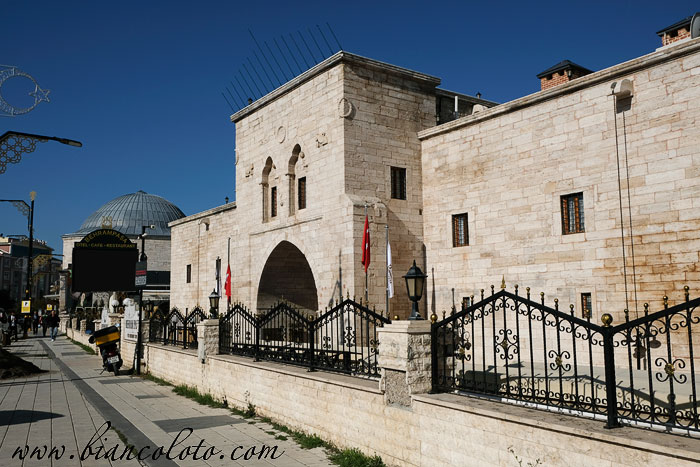 Караван-сарай Бехрампаша