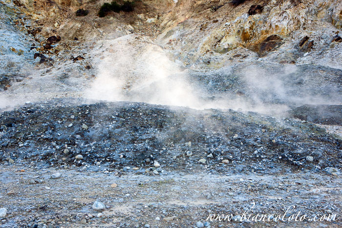 Вулкан Сольфатара