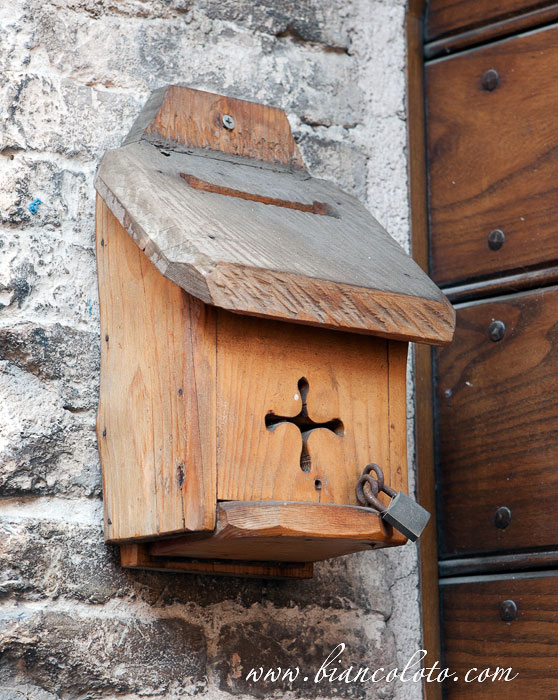 Почтовый ящик в Спелло