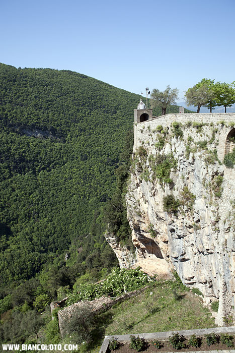 Монастырь Св. 