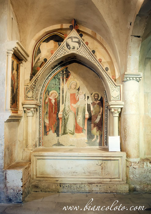 Богоматерь Пекарей. Кафедральный собор. Сульмона