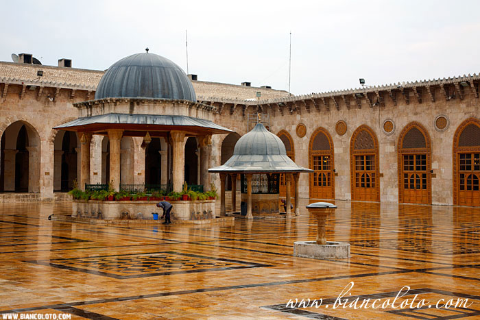 Мечеть Джами аль-Омауи. 