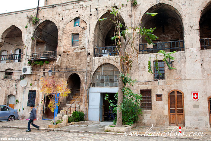 Хан аль-Вазир.