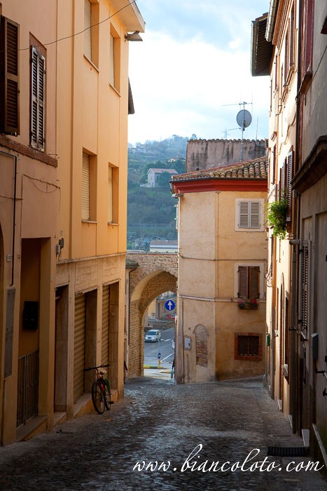 Улица Толентино