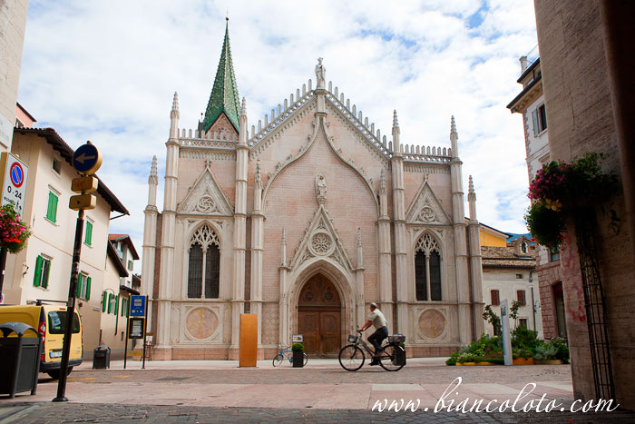 Церковь святых Петра и Павла. Тренто