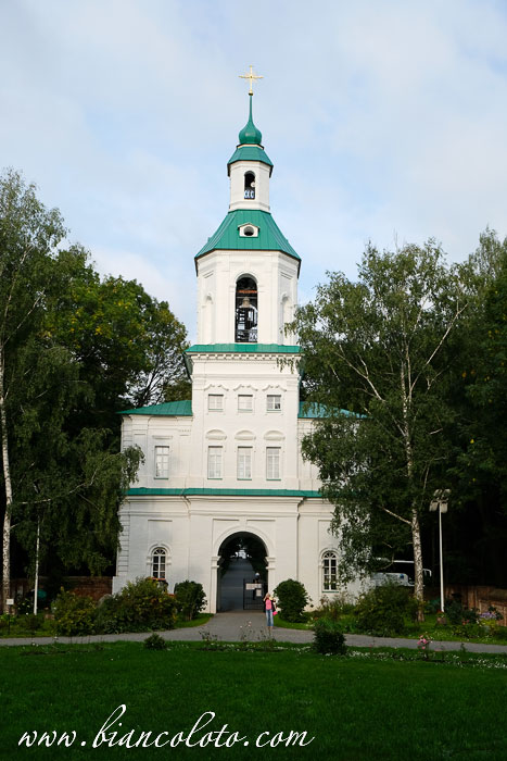 Колокольня