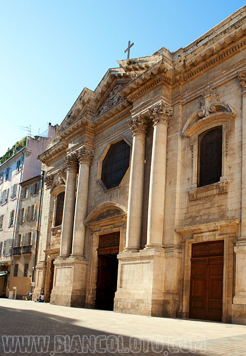 Кафедральный собор Сент-Мари де ля Сед Тулон