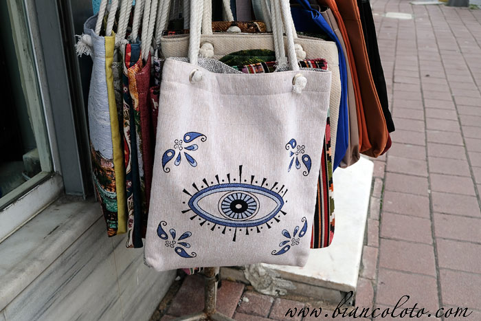 Талисман с синим глазом от сглаза  