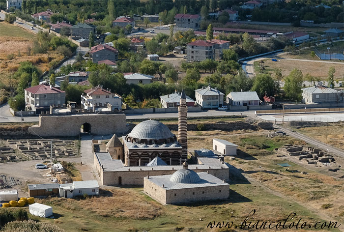Комплекс Хусрев-паши. Ван