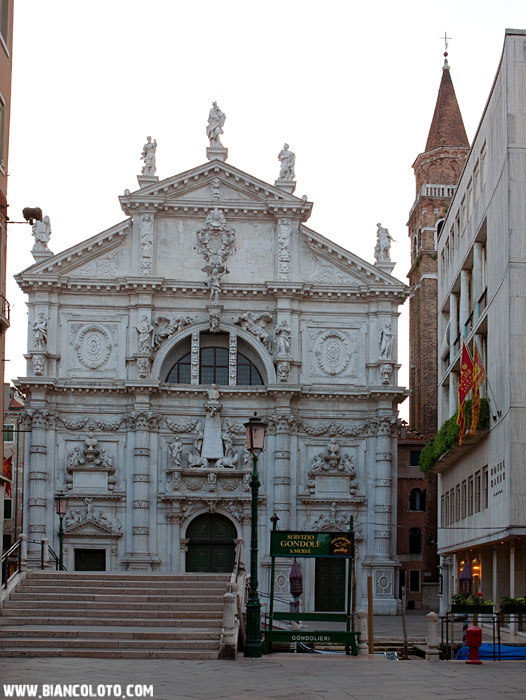 Церковь Сан-Моизе. Венеция