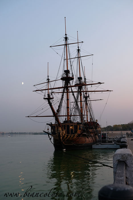 Корабль-музей «Гото Предестинация» в Воронеже