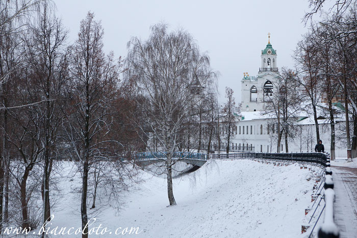 Которосльная набережная