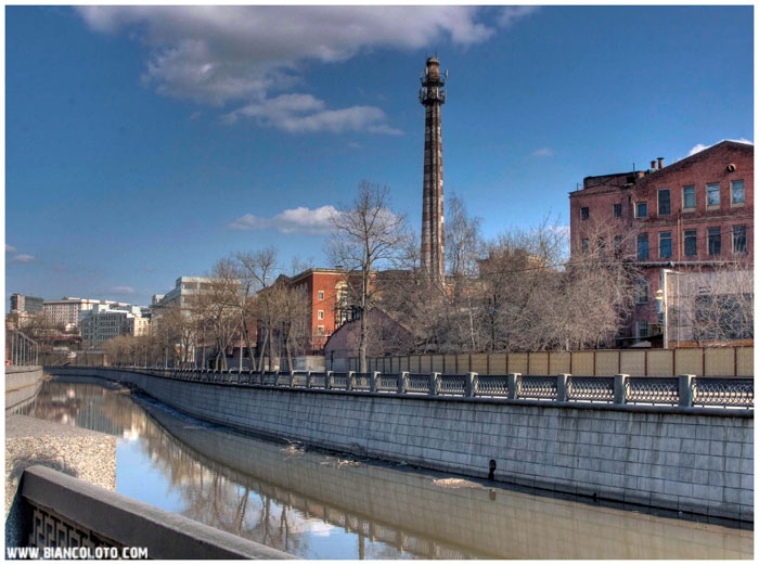 Вдоль Яузы, Москва